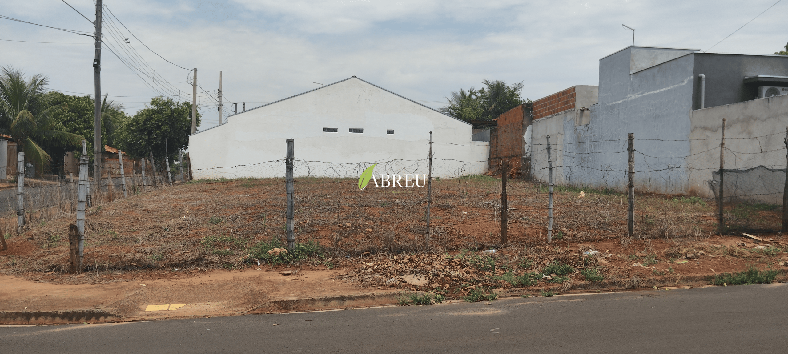 Terreno de esquina à venda de 264,28 m² por R$ 55.000,00 – Jardim Progresso – Cosmorama/SP